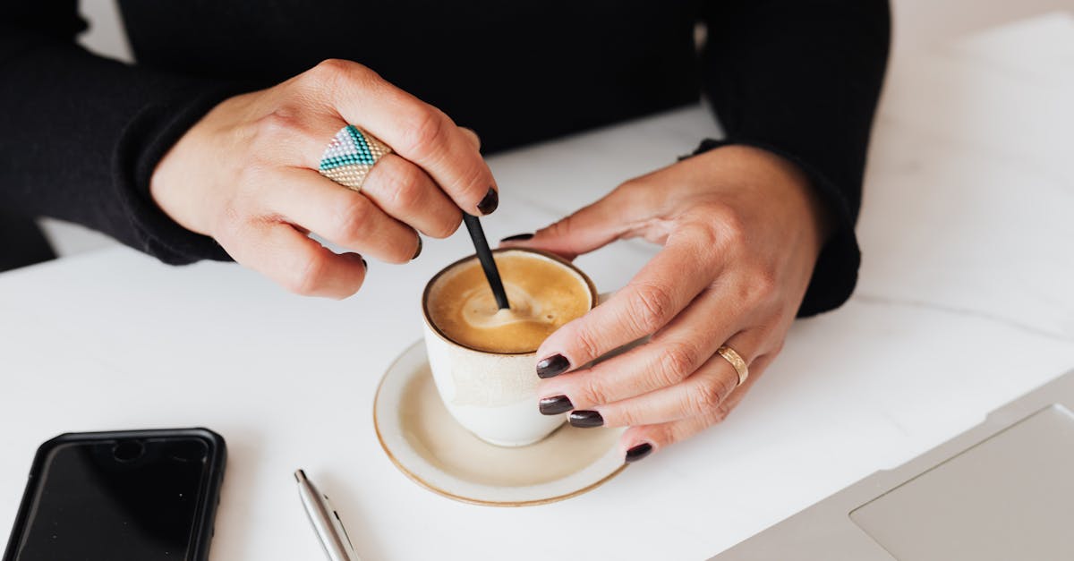 découvrez le smart ring, la technologie portable innovante qui optimise votre quotidien avec des fonctionnalités de suivi de santé, notifications intelligentes et contrôle de votre smartphone. élégant et discret, il se porte facilement au quotidien.