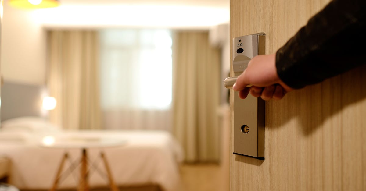 découvrez l'univers de l'hospitalité, où le service et le confort se rencontrent pour offrir une expérience inoubliable. explorez les tendances, astuces et conseils pour améliorer l'accueil de vos clients et créer des souvenirs mémorables.